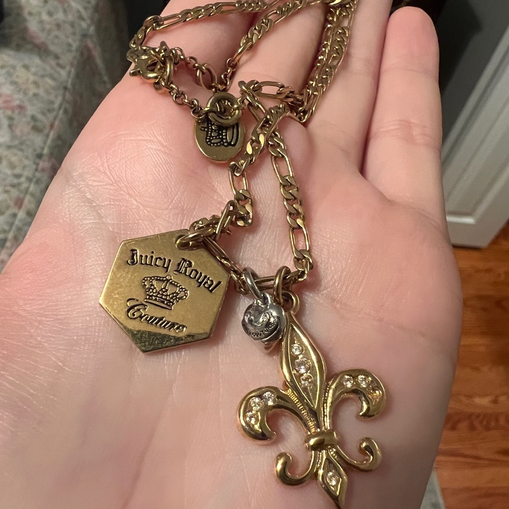 Vintage Juicy Couture Gold Necklace